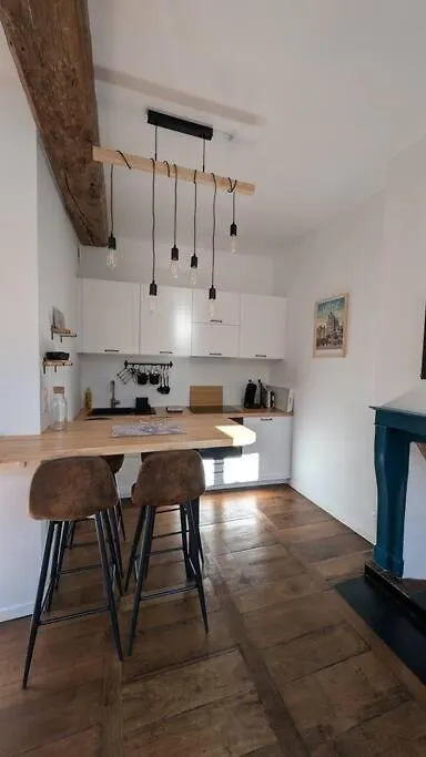 Apartment Appartement De Caractere Vitre